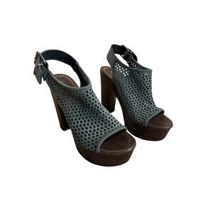 Musse & Cloud Leather Laser-Cut Slingback Chunky Platform Heels Women Size 7